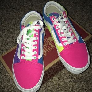 Women’s size 8 vans